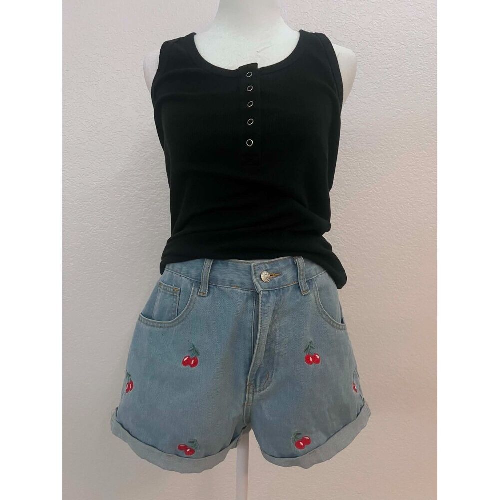 SHEIN Cherry Embroidered High Rise Denim Shorts  Size 28 Light Wash Cuffed